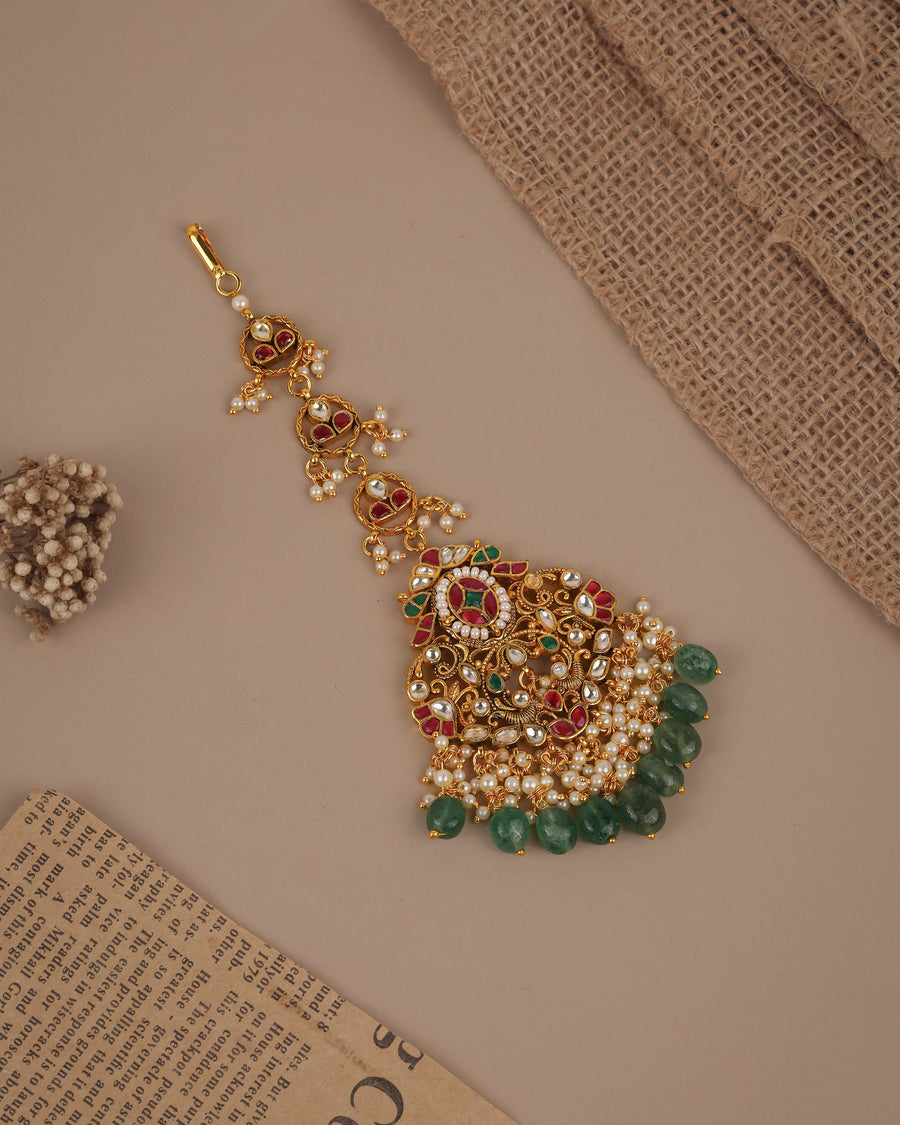 Kundan tikka