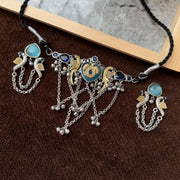 Vilay chocker