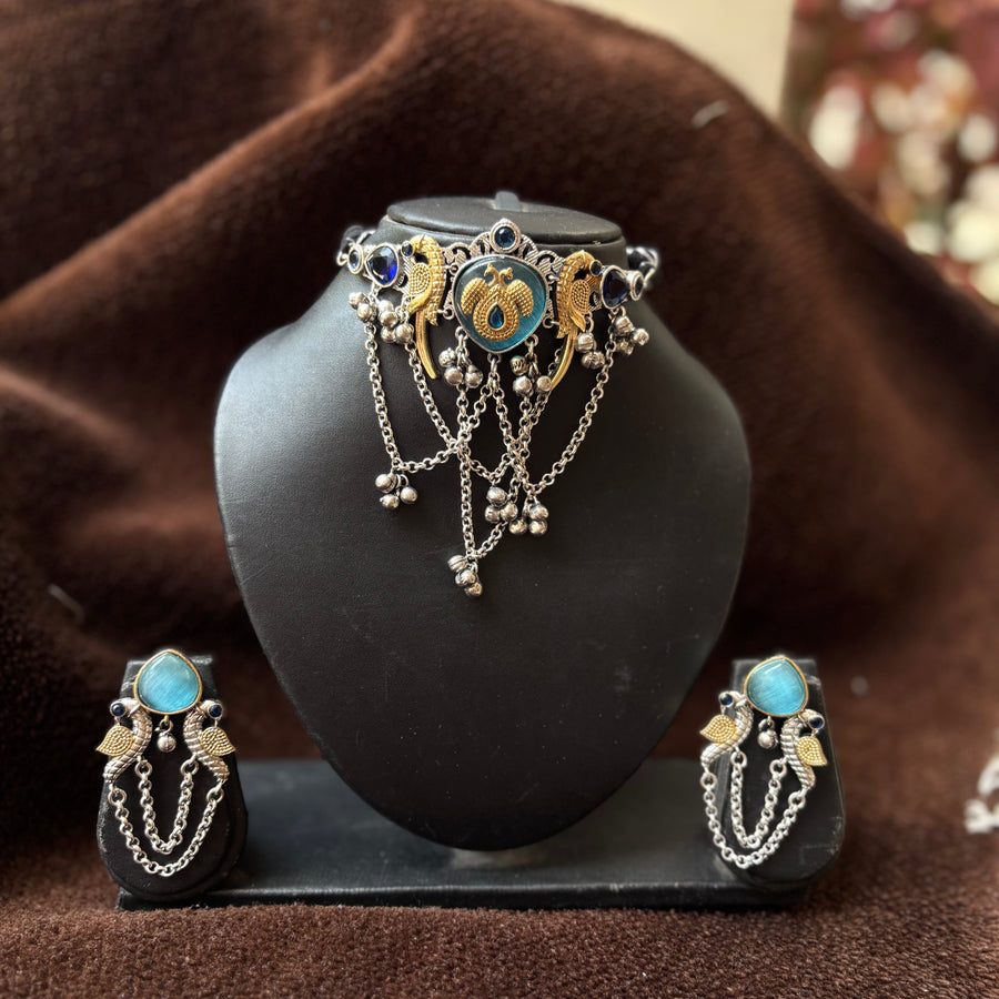 Vilay chocker