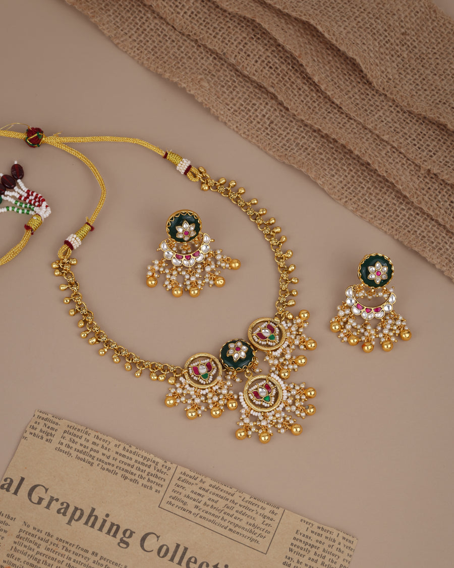 Kanika necklace