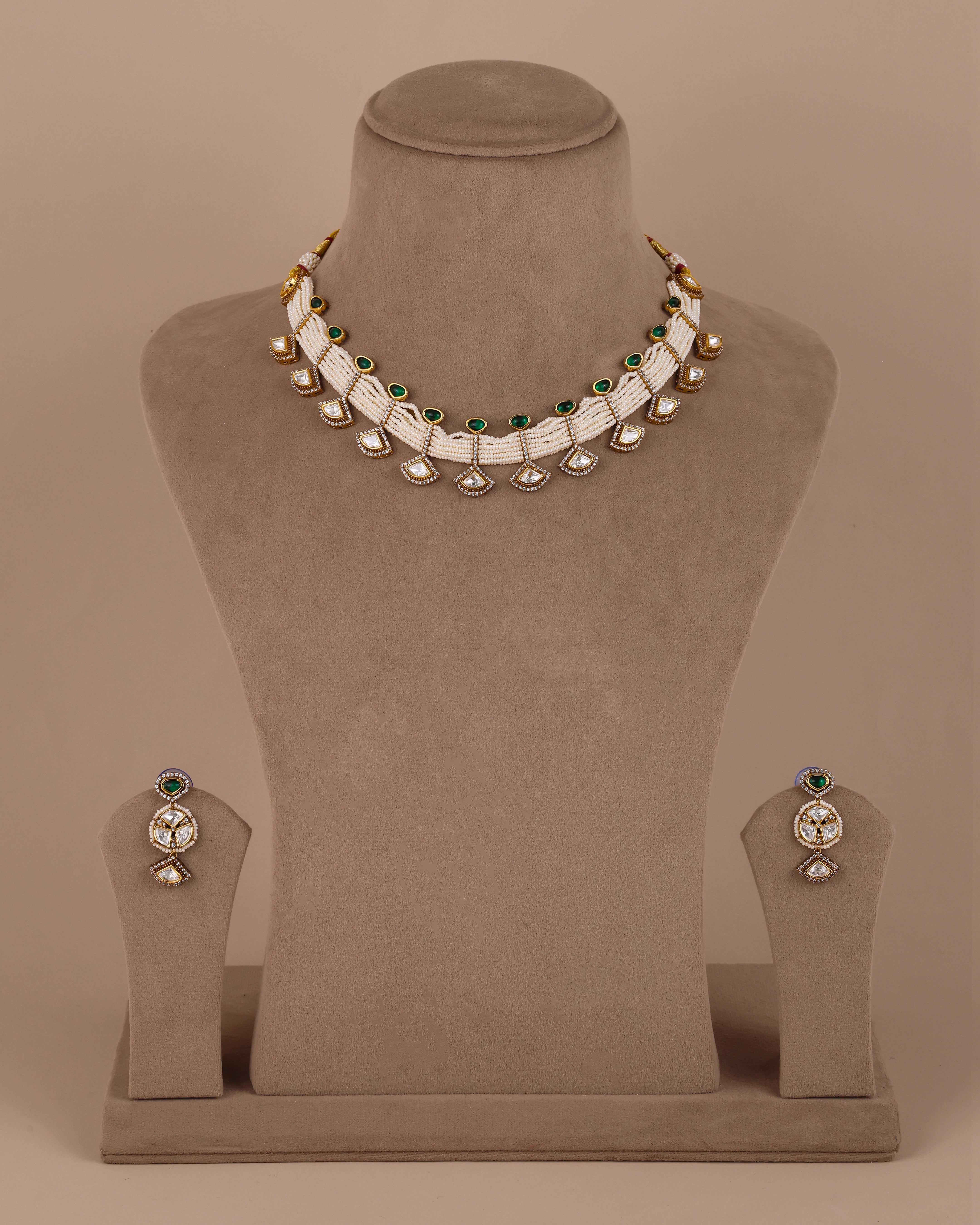 Moissanite necklace choker