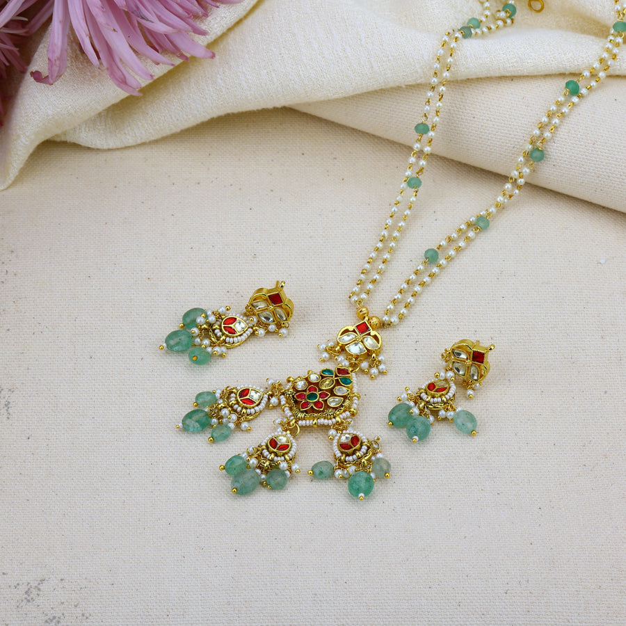 Jadau Kundan Minimal Necklace