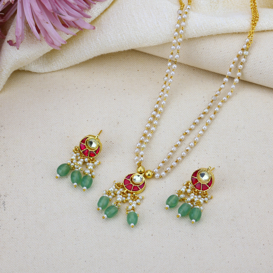 Jadau Kundan Minimal Necklace
