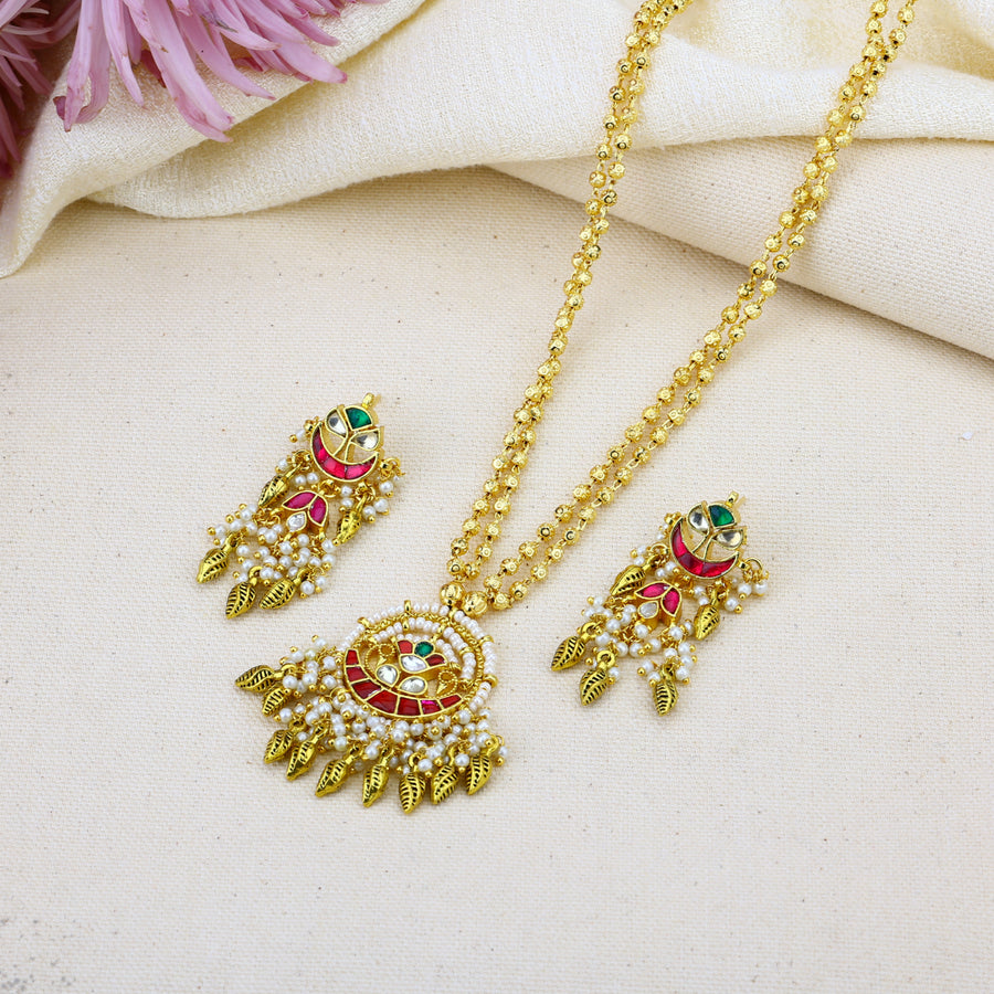 Jadau Kundan Minimal Necklace