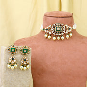 Moissanite chocker