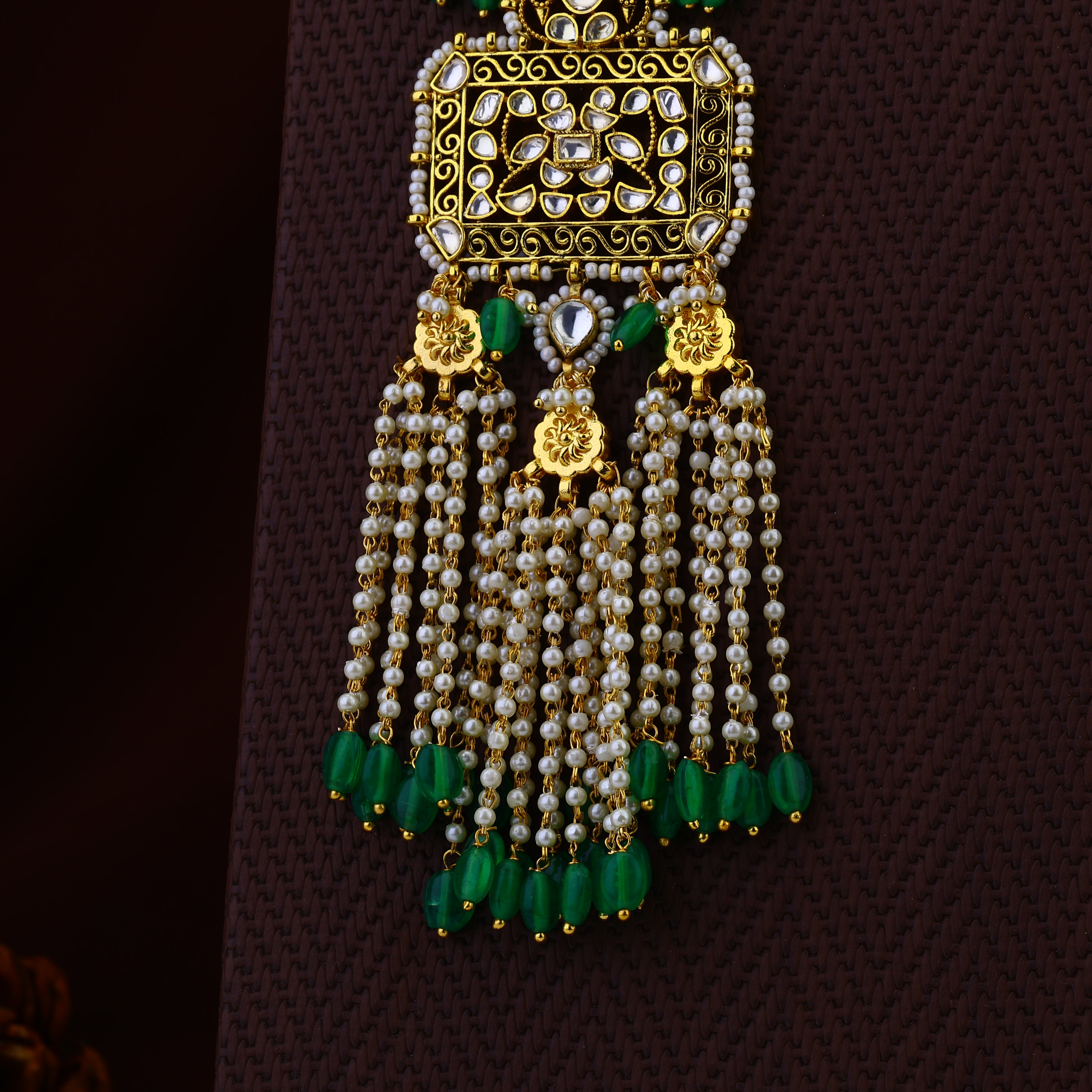 Jadau Kundan Juda