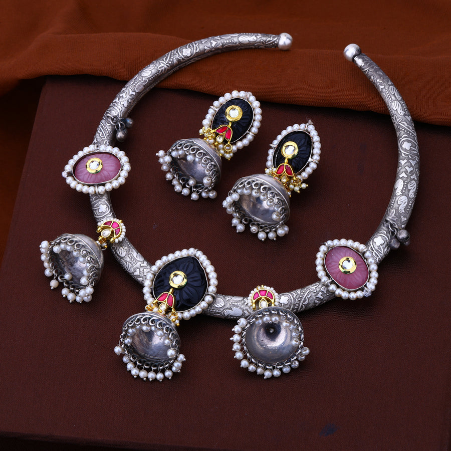 Vilay Necklace