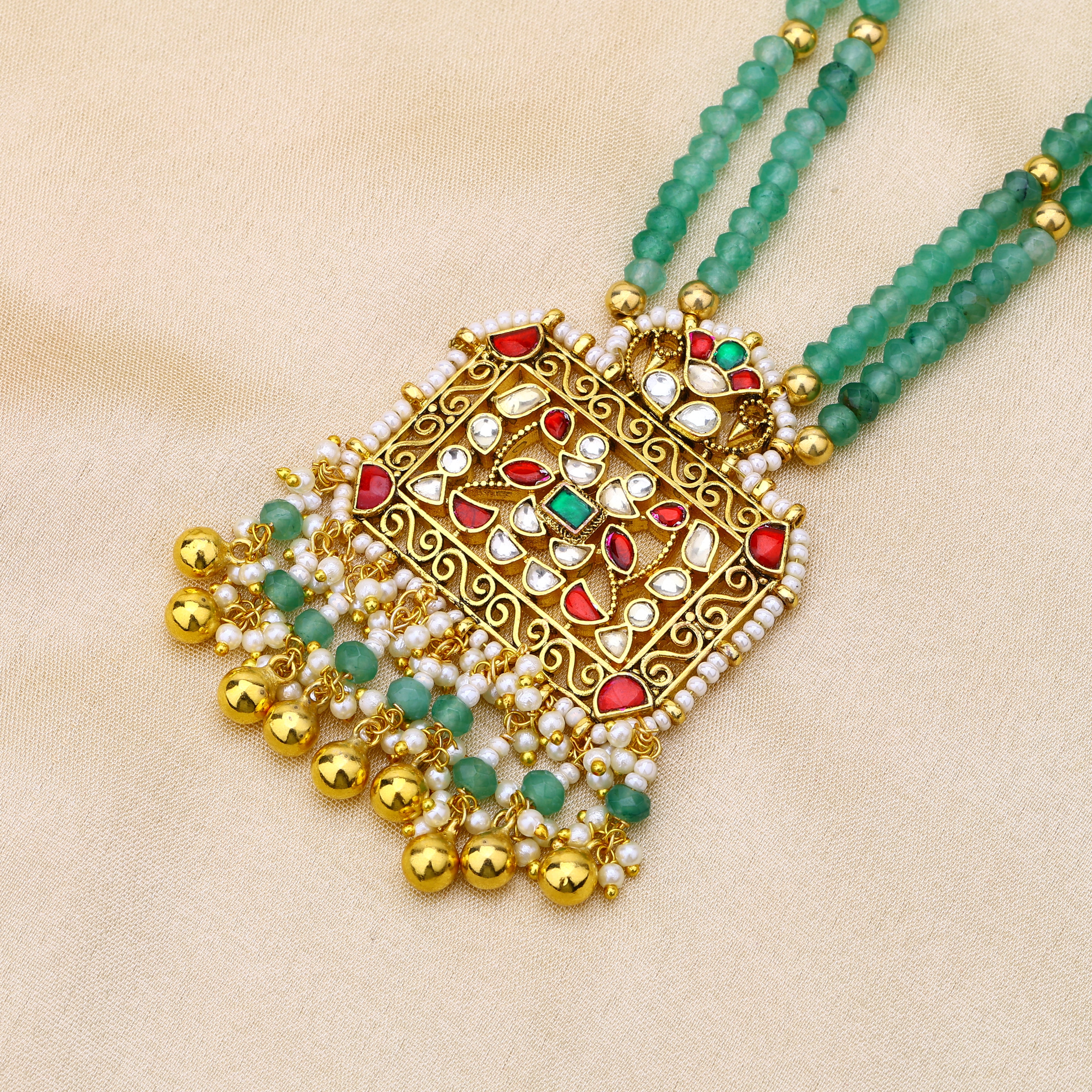 Jadau Kundan Minimal Necklace