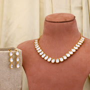 Moissnaite necklace