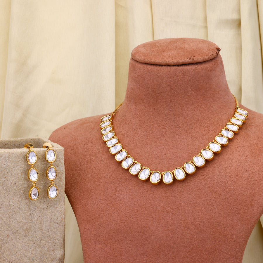 Moissnaite necklace