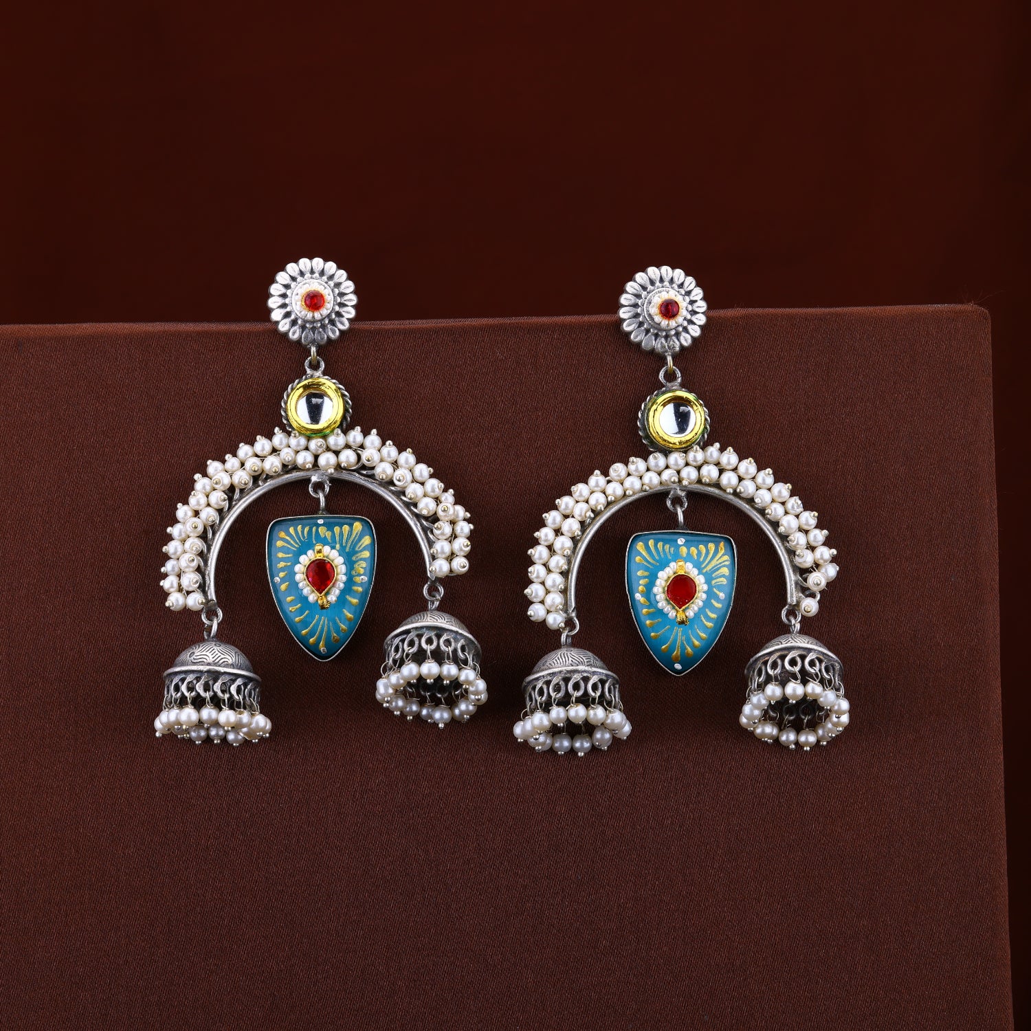 Vilay earrings