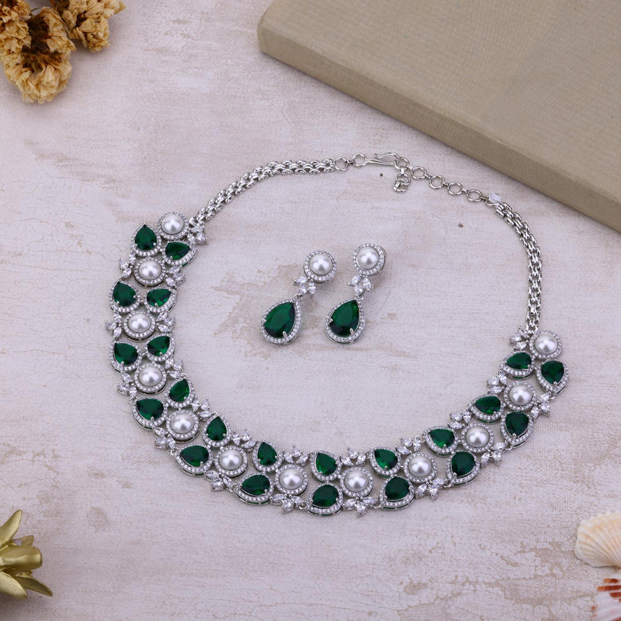 Hirak Necklace