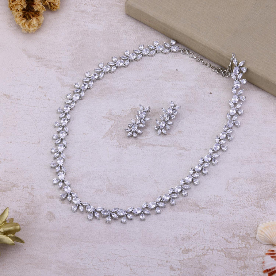 Hirak Necklace