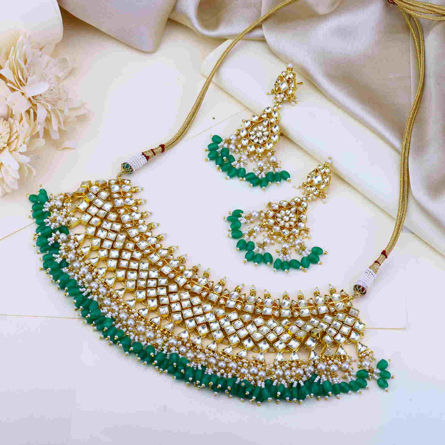 Jadau Kundan Choker