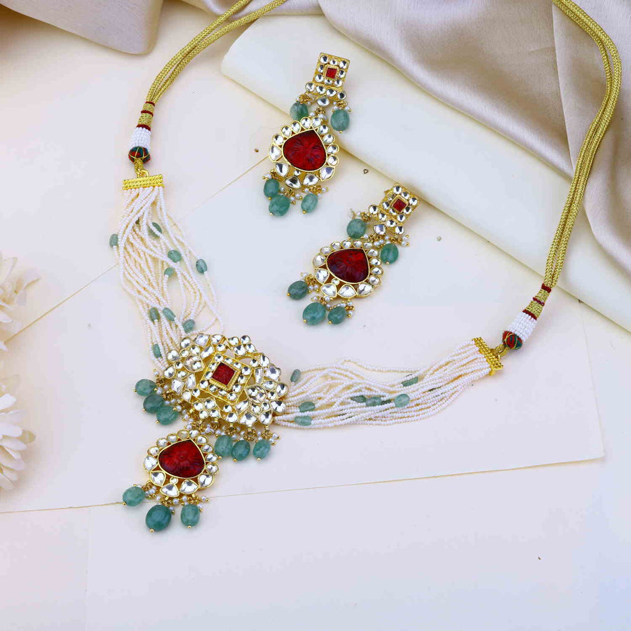 Jadau Kundan Choker