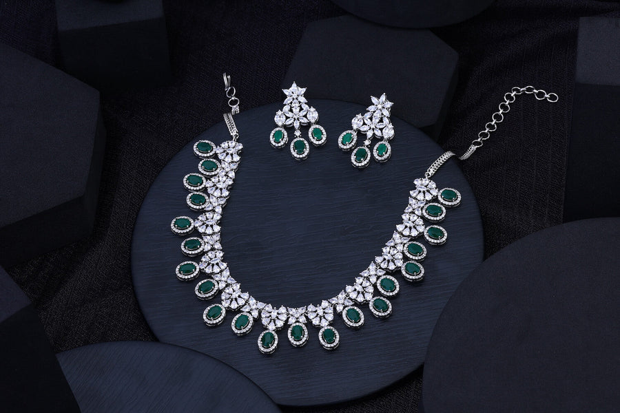 Emerald Diamond Hirak Necklace