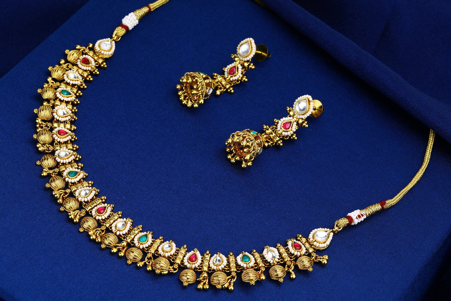 Delicate Jadau Kundan Antique Necklace Set