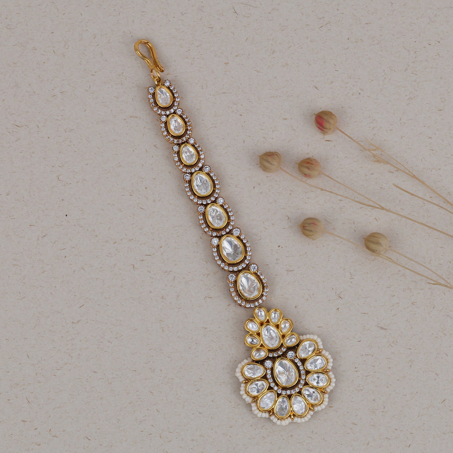 Moissanite tika