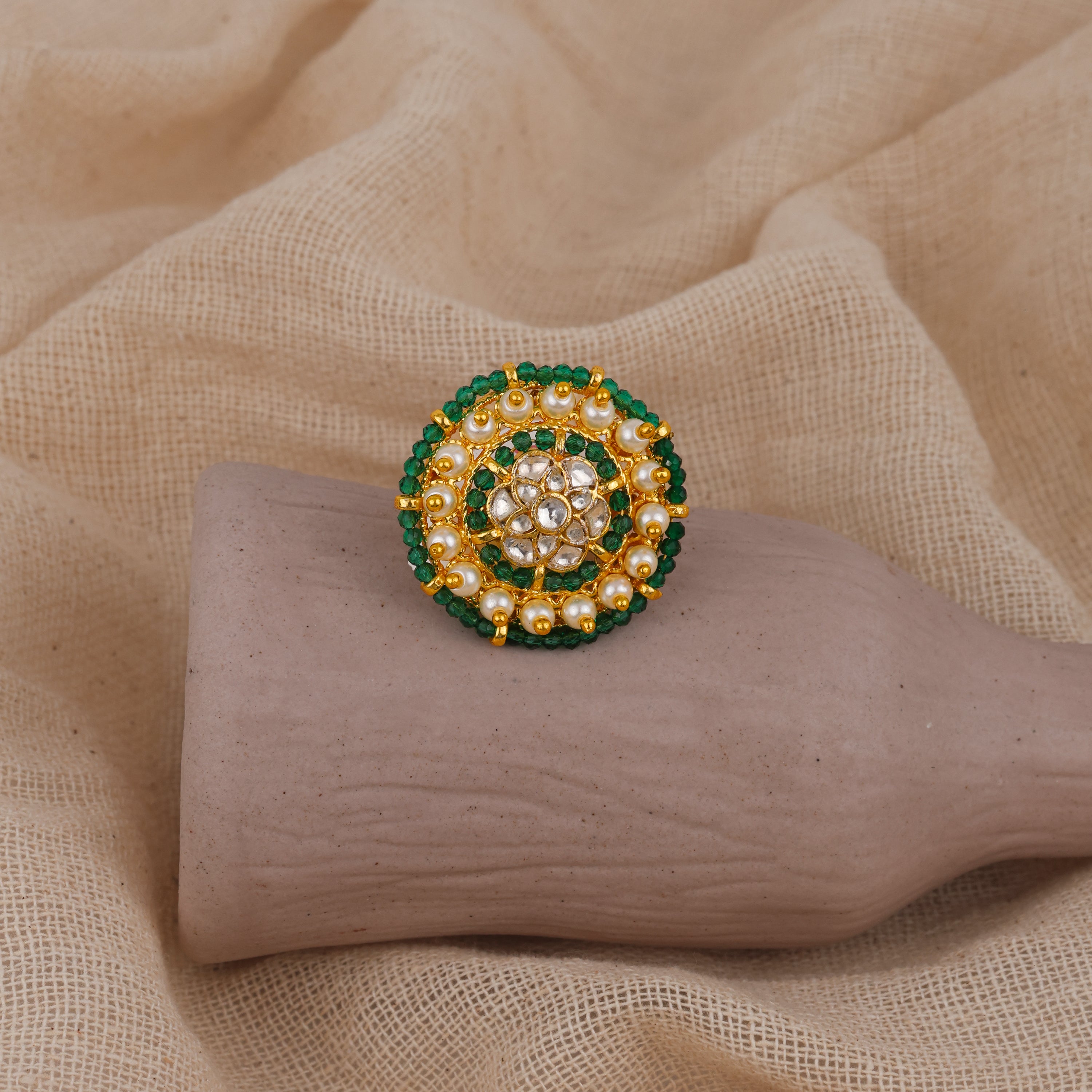 Jadau ring