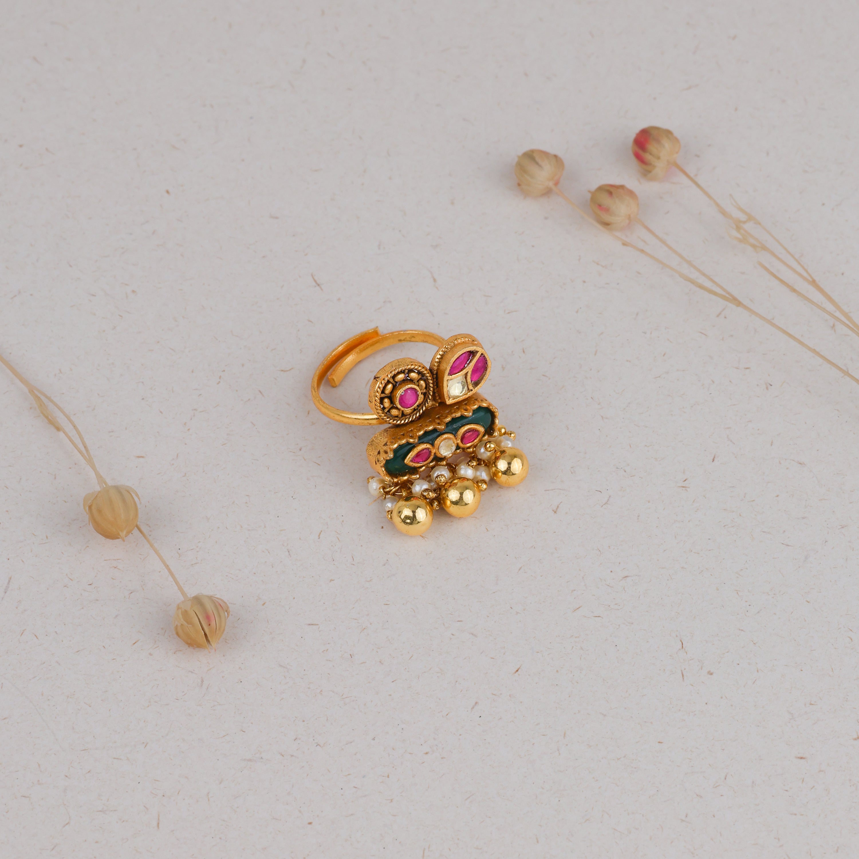 Jadau ring