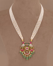 Minimal necklace