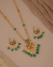 Minimal necklace