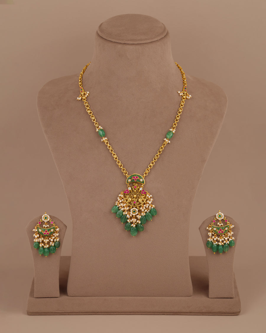 Minimal necklace