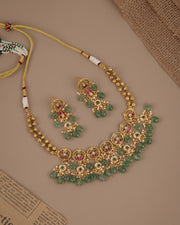 Minimal Jadau necklace