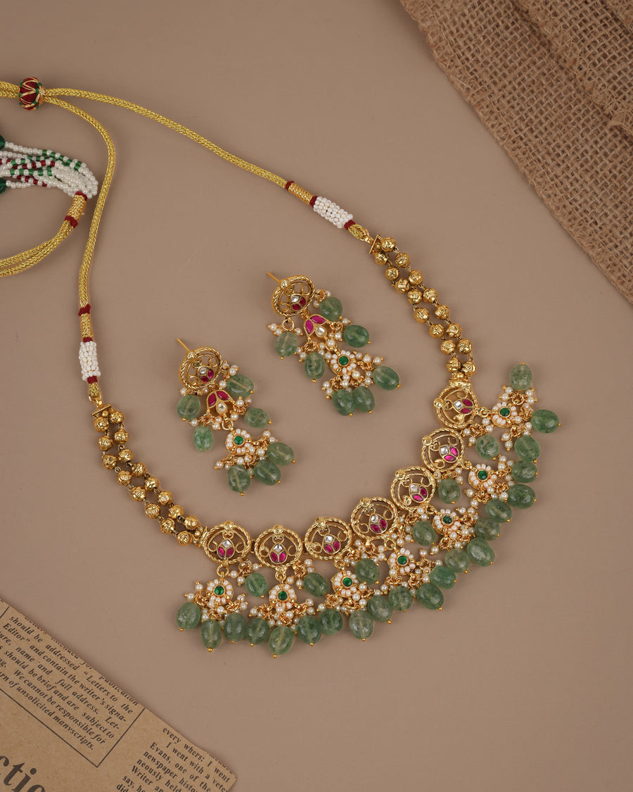 Minimal Jadau necklace