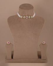 Jadau chocker