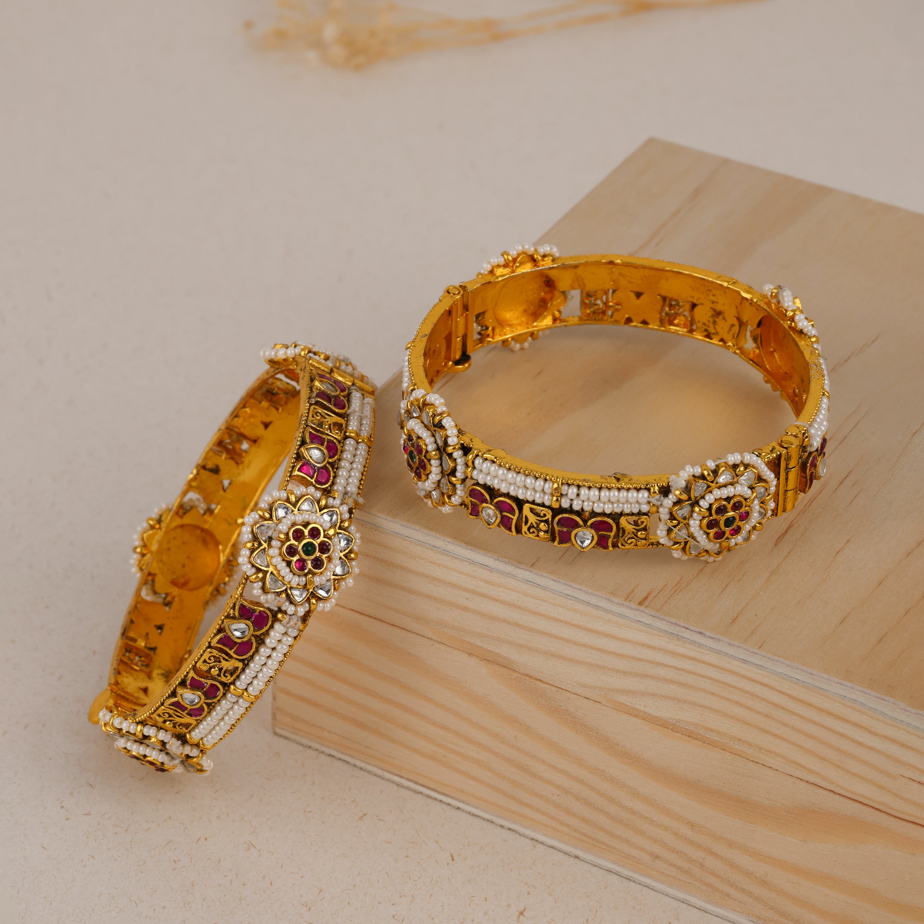 Heritage kada
