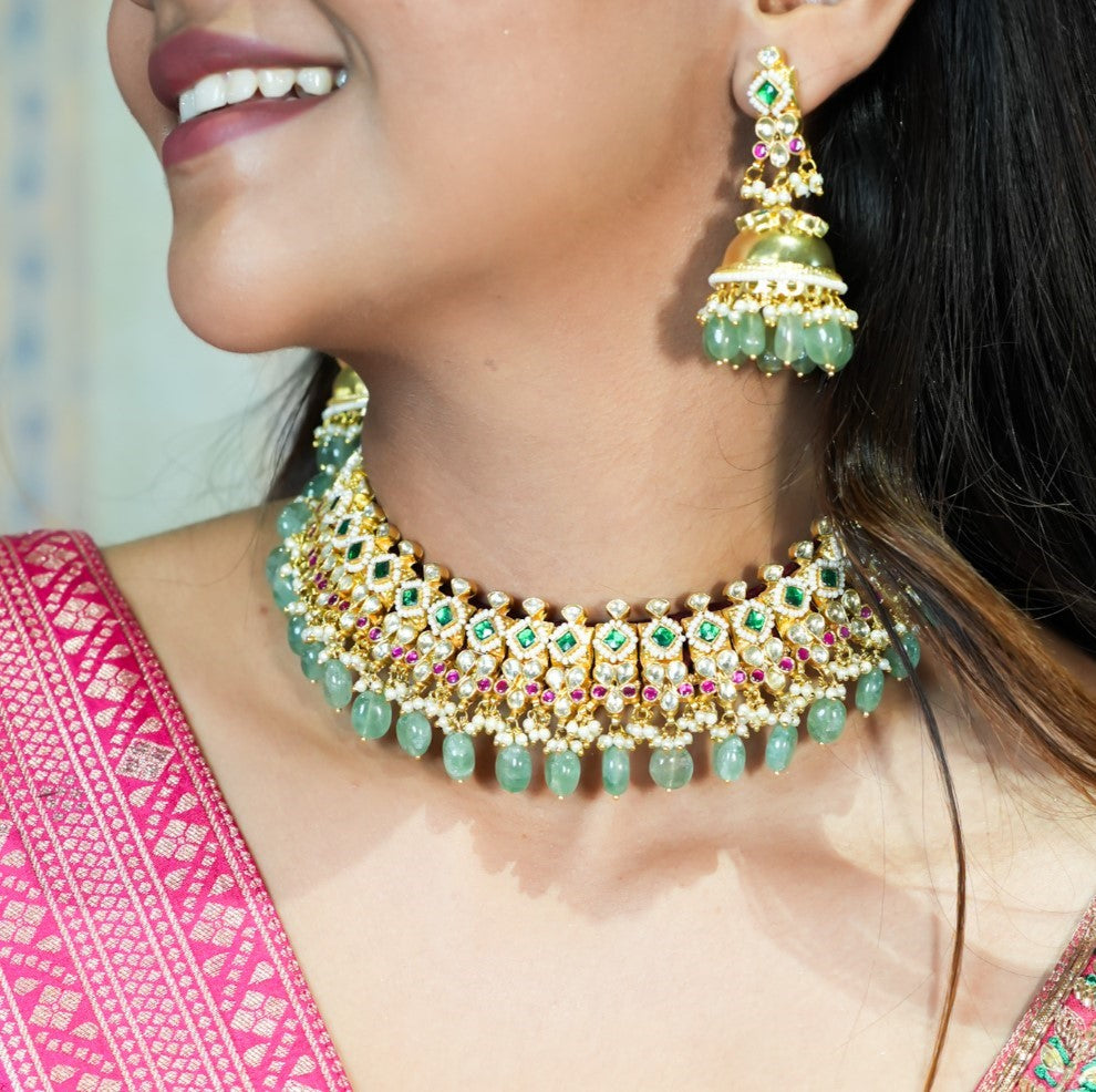 Jadau Kundan Choker