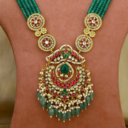 Kanika long necklace