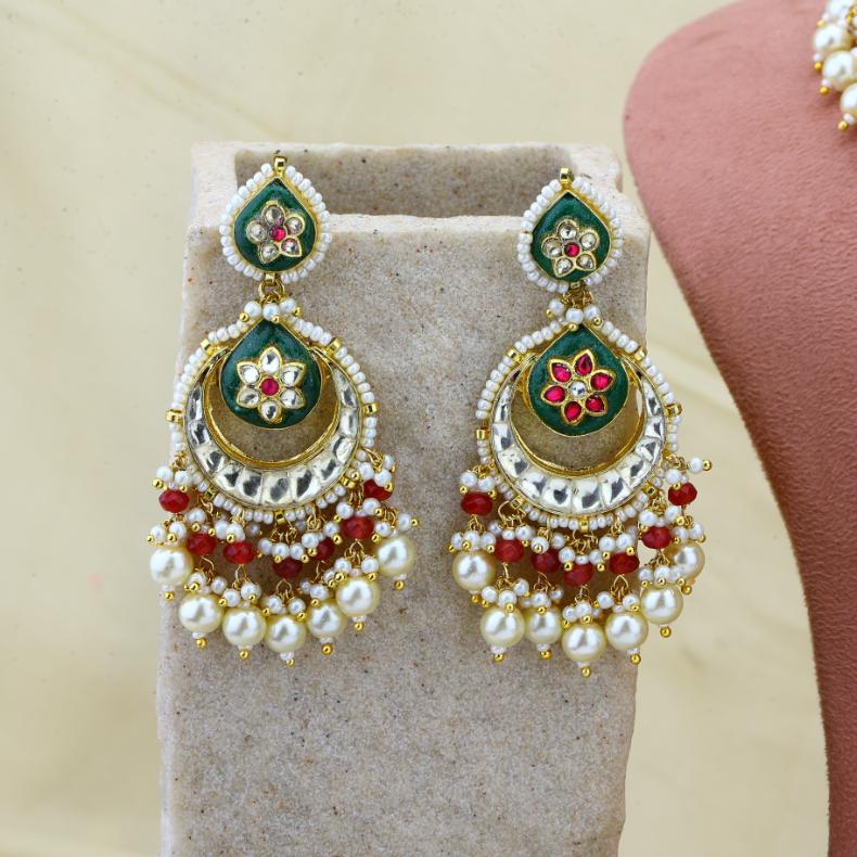 Jadau Kundan chocker necklace