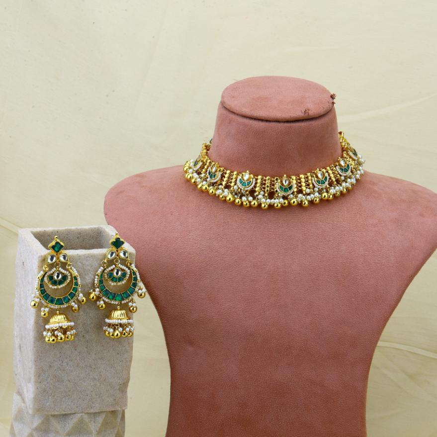 Kanika chocker necklace