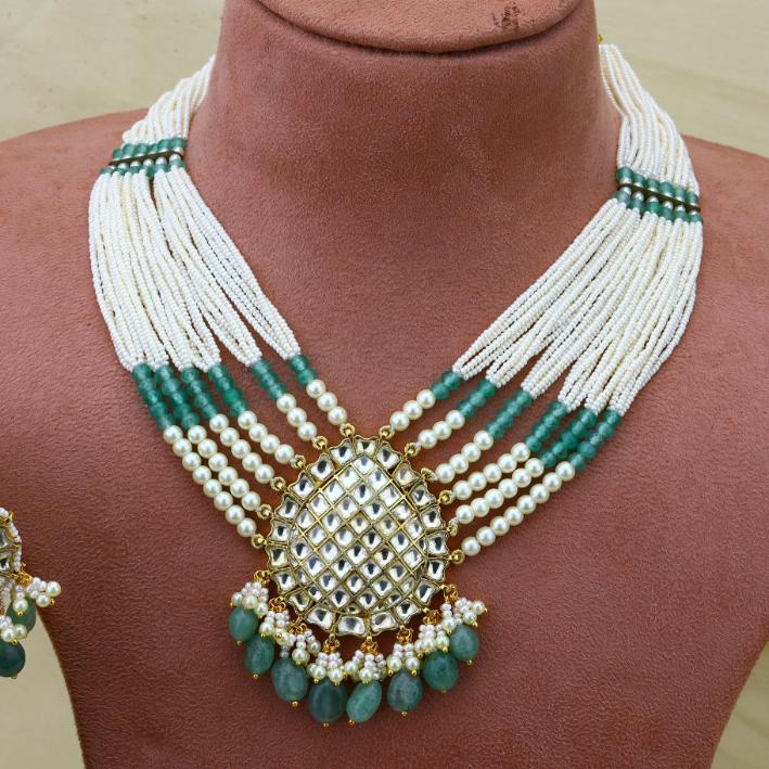 Jadau Kundan necklace