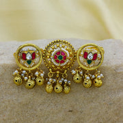 Jadau Kundan ring