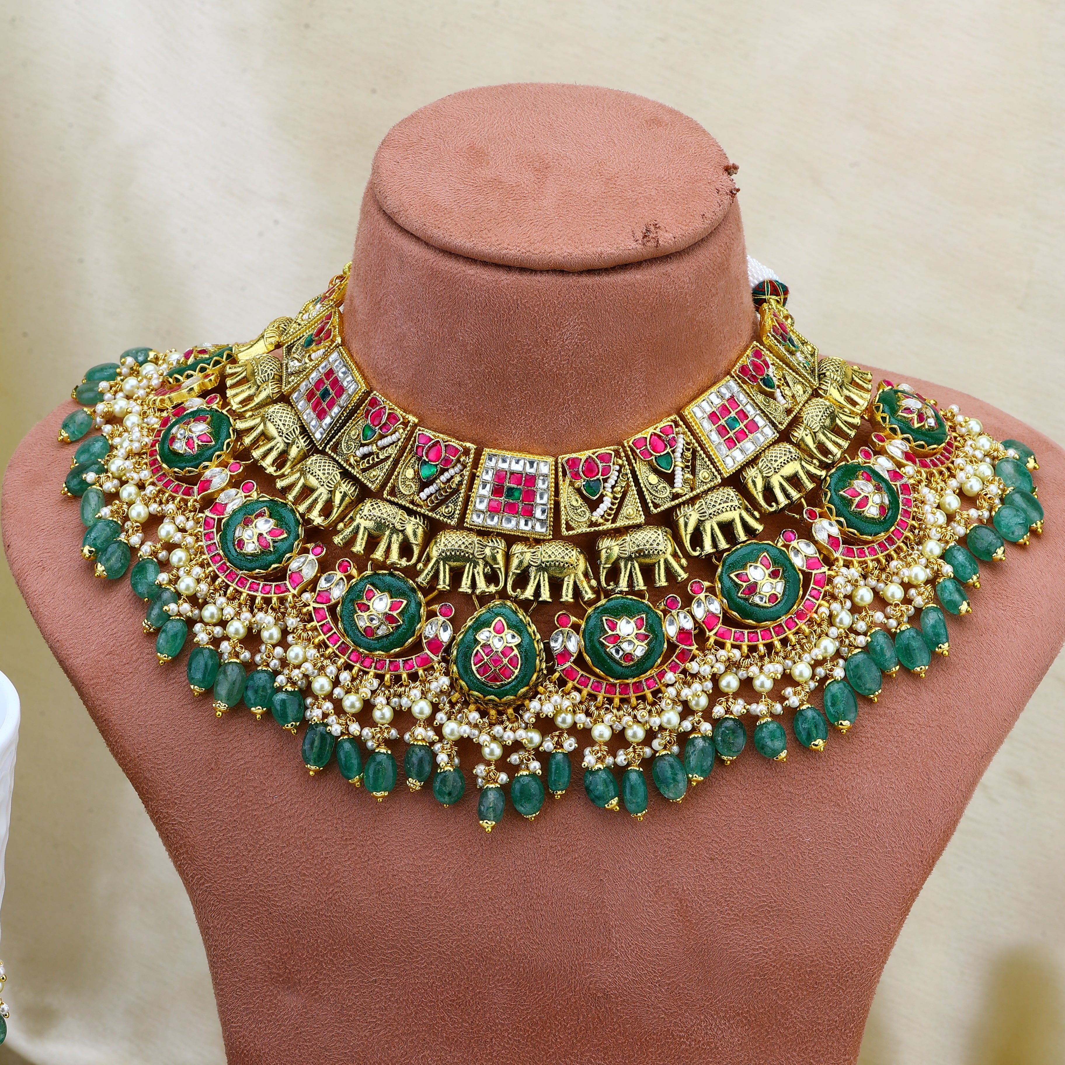 Kanika necklace