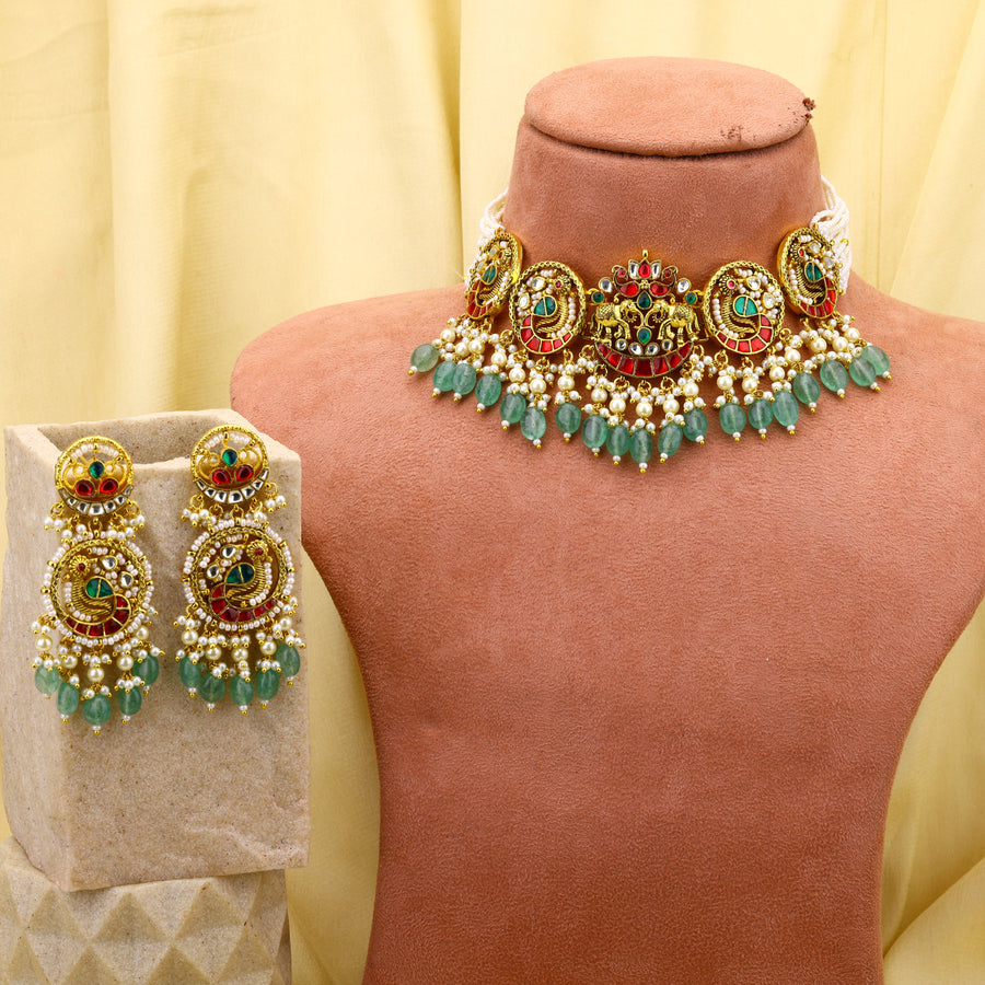 Jadau Kundan Choker