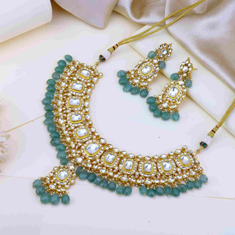 Jadau Kundan Choker