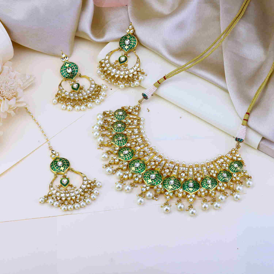 Jadau Kundan Choker