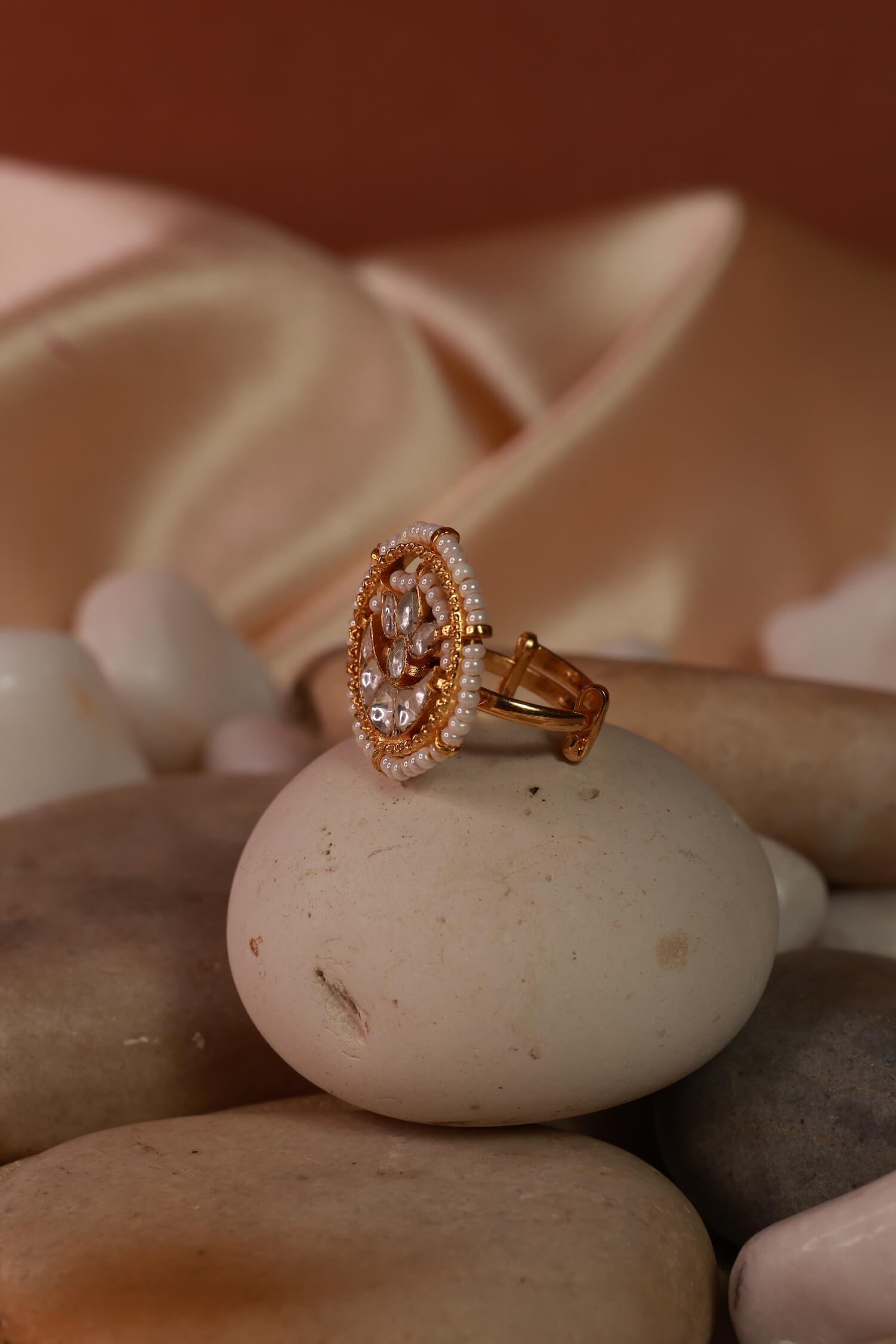 White Small Jadau Kundan Ring